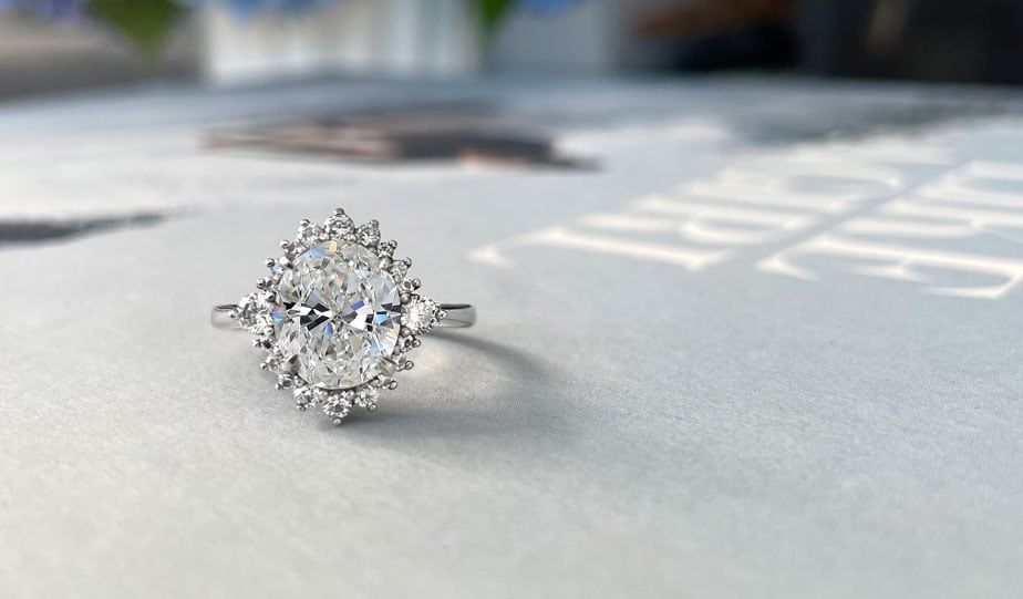 MEET MOISSANITE