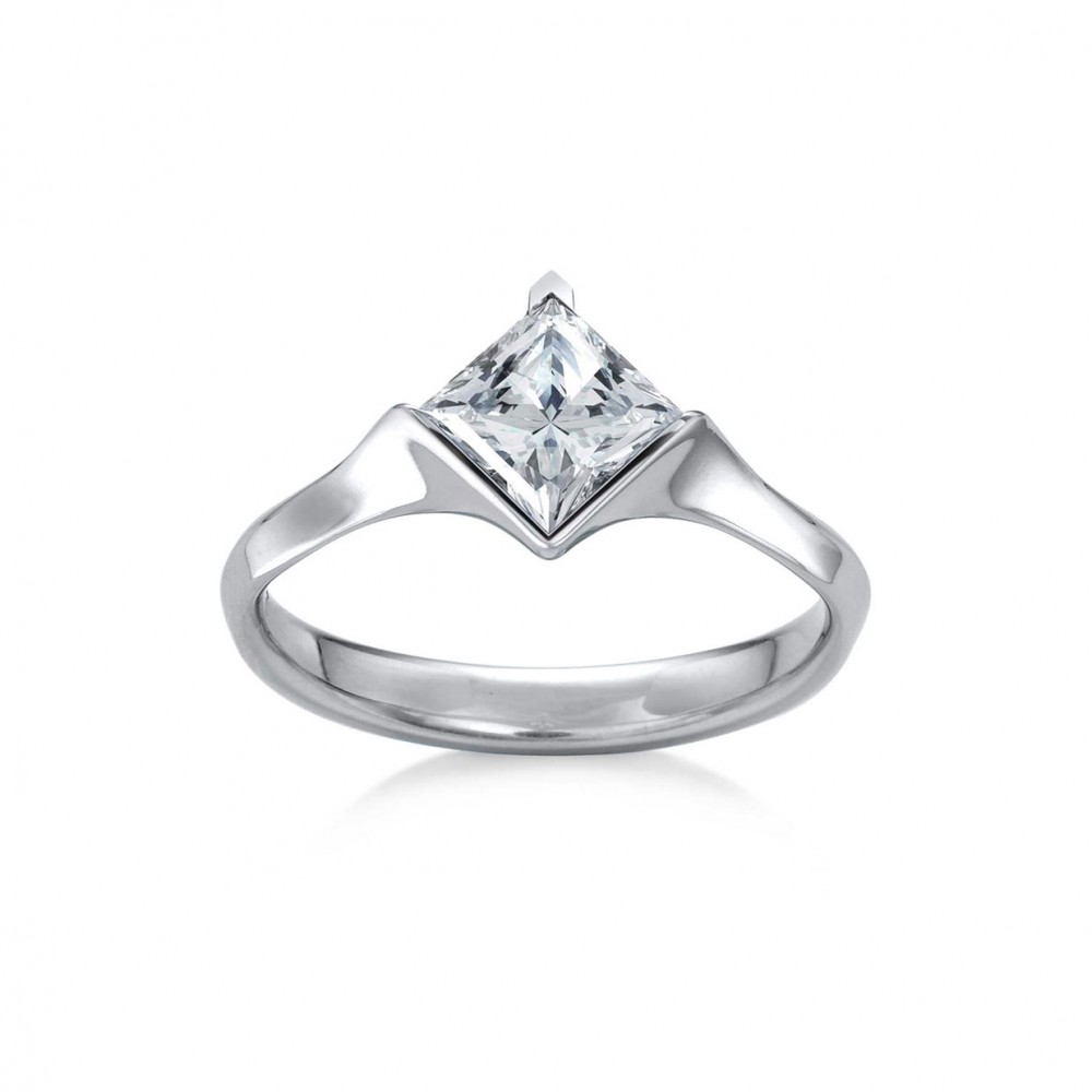 1.5 Ct Princess Moissanite Sanday Solitaire Engagement Ring