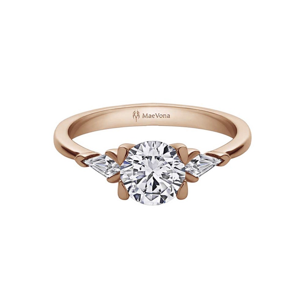 1 Ct Round Moissanite Gairsay Three Stone Engagement Ring