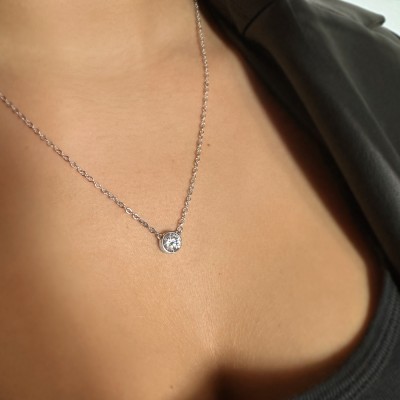 1 Ct Emerald Moissanite Bezel Pendant Necklace