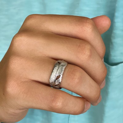 Large Feather Ring