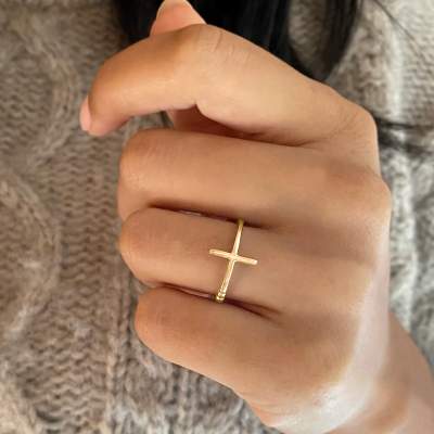 Sideways Cross Ring