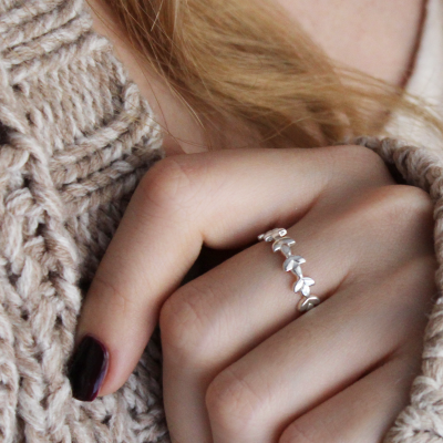 Vine Stackable Ring