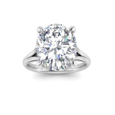 5 Ct Oval Moissanite Split Shank Solitaire Ring