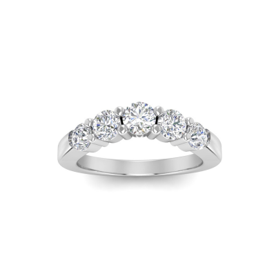 1 Ctw Round Moissanite Luxe Prong Set Curved Band