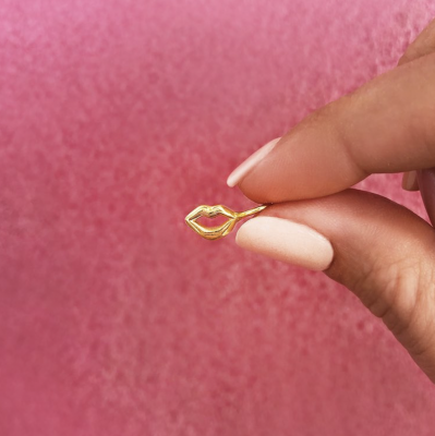 Lips Charm