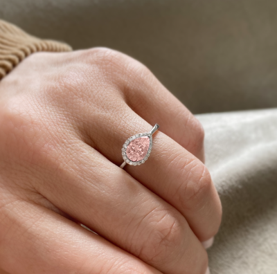 1 Ct Pear Morganite & .40 Ctw Diamond East West Halo Engagement Ring